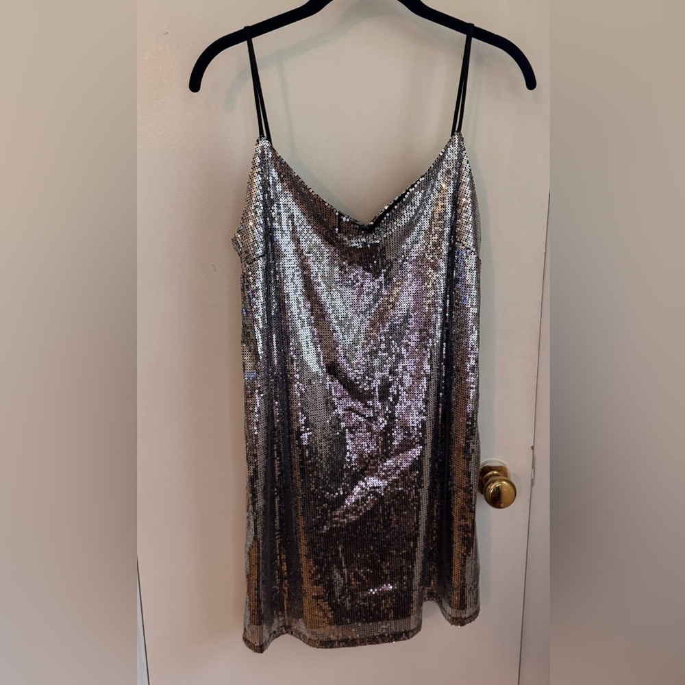 Wild Fable Silver Sequin Mini Dress Slip Dress Party Dress Size S Small NWT - Picture 3 of 9